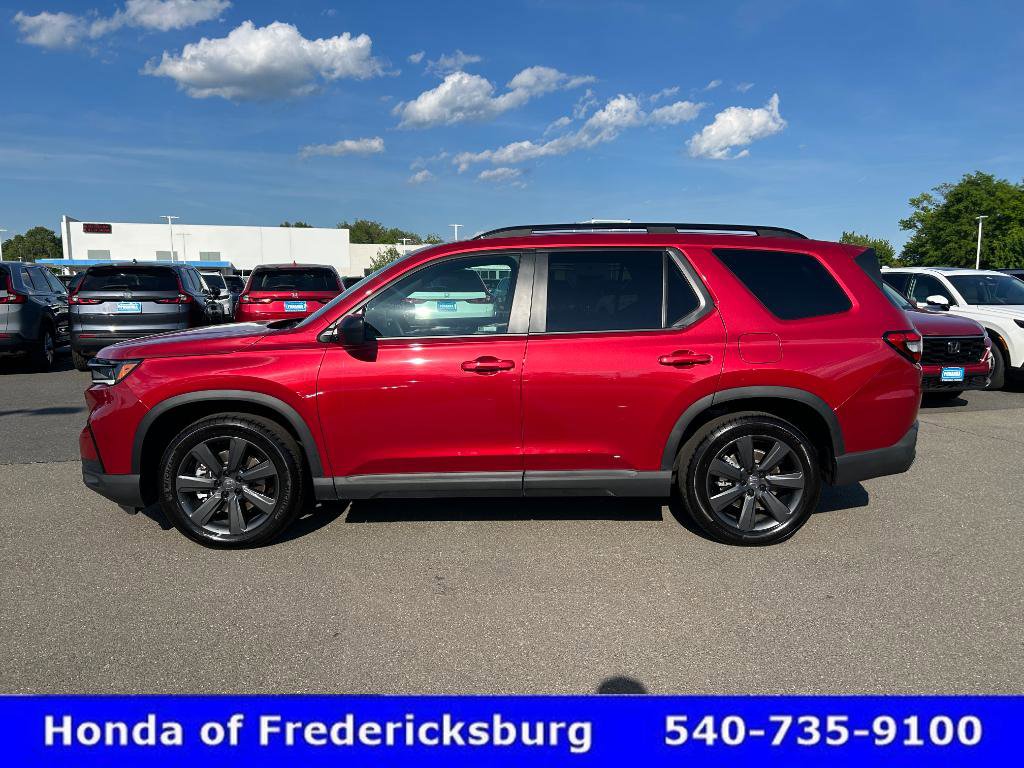 Used 2025 Honda Pilot Sport video 3