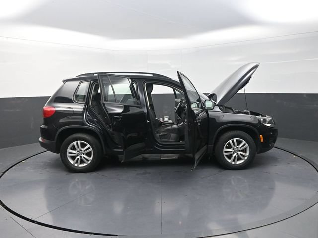 Used 2017 Volkswagen Tiguan S FWD image 46