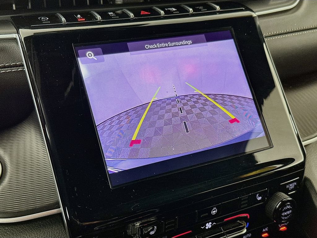 Certified 2025 Jeep Grand Cherokee Altitude AWD/4WD image 22