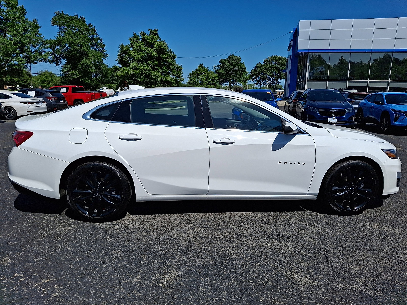 Certified 2022 Chevrolet Malibu LT w/ Sport Edition FWD image 8