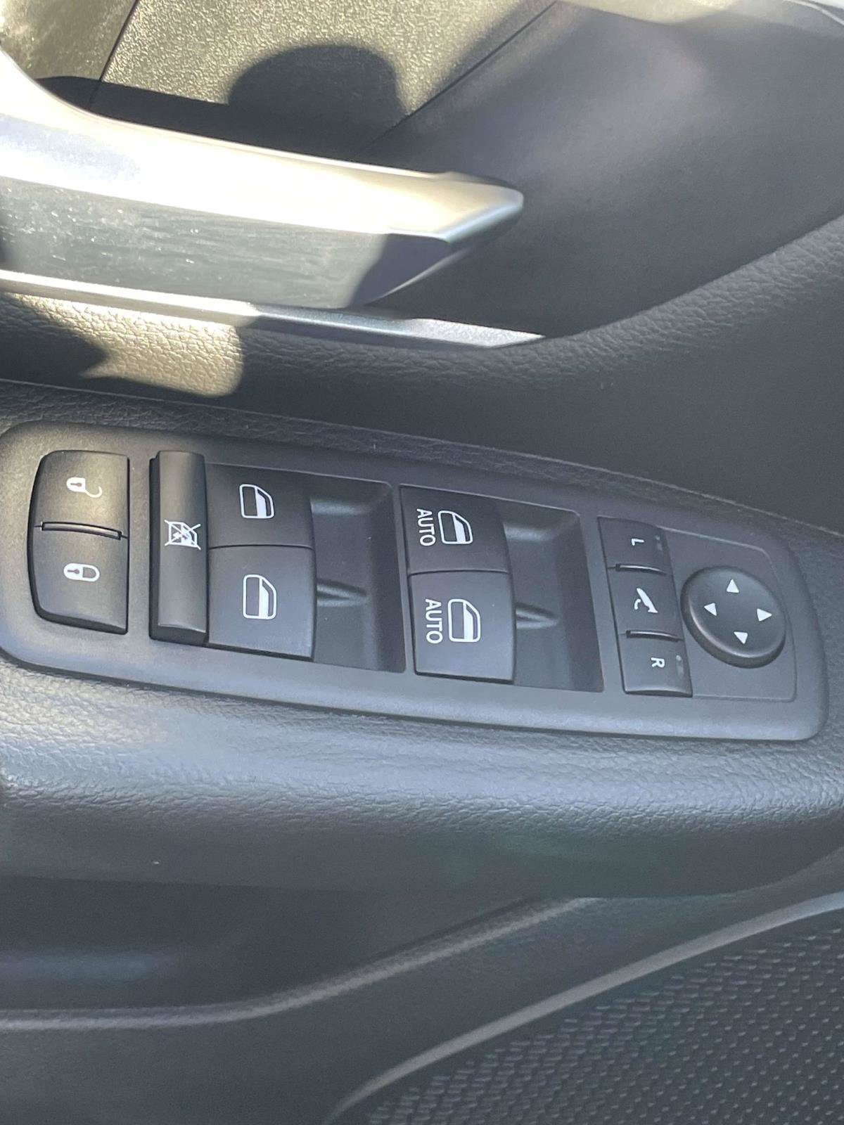 Used 2022 RAM 1500 Big Horn AWD/4WD image 13