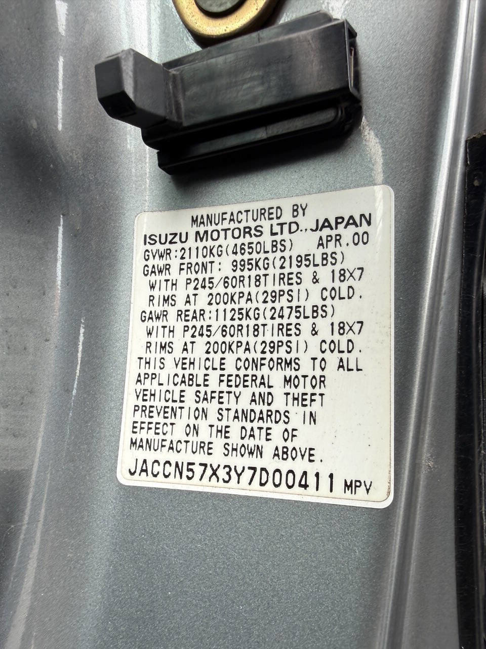 Used 2000 Isuzu VehiCROSS image 34