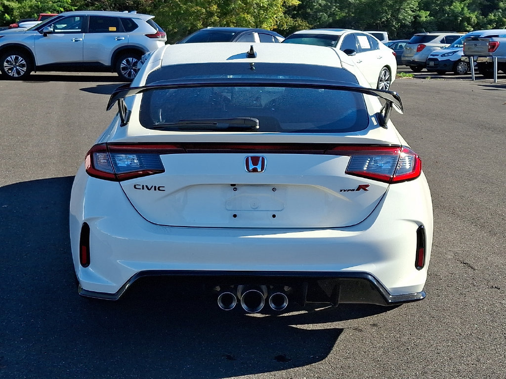Used 2025 Honda Civic Type R image 5