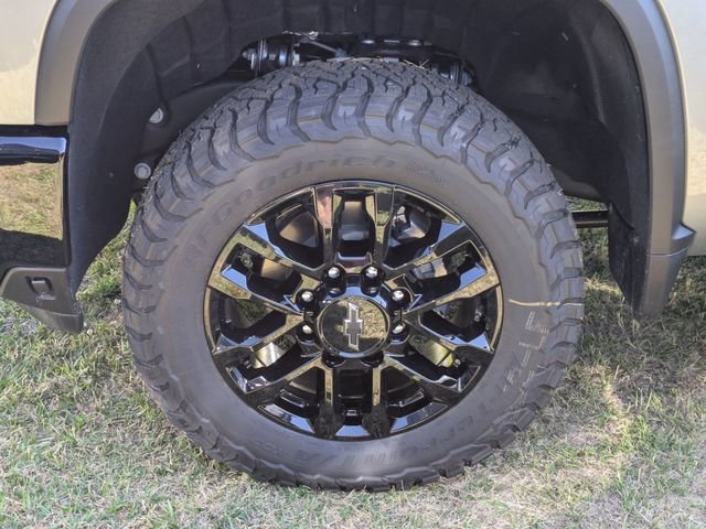 New 2026 Chevrolet Silverado 2500 LT w/ Trail Boss Package AWD/4WD image 7