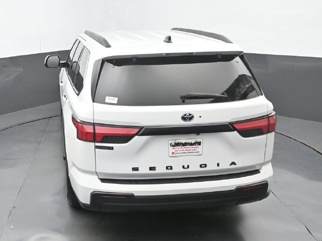 Used 2023 Toyota Sequoia SR5 w/ SR5 Premium Package RWD image 33