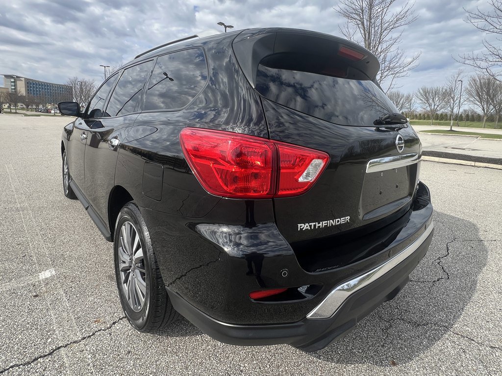 Used 2020 Nissan Pathfinder SL AWD/4WD image 3