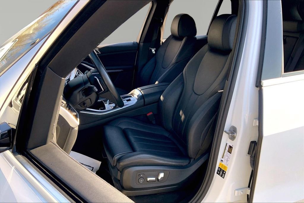 Used 2022 BMW X5 xDrive40i image 15