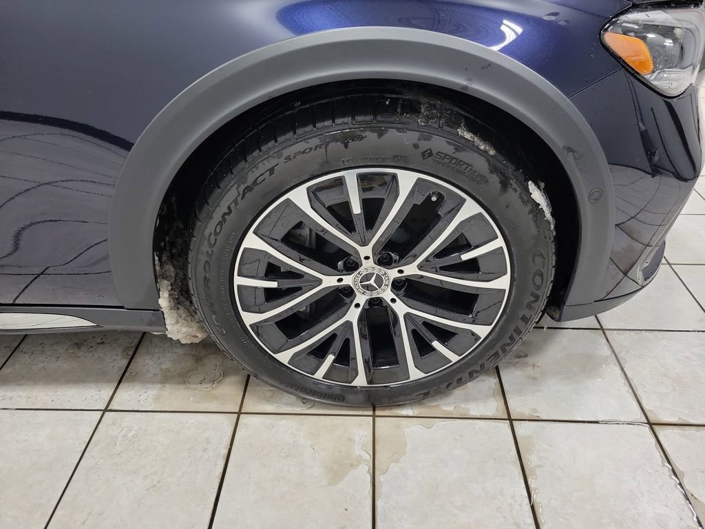 Used 2025 Mercedes-Benz E 450 4MATIC All-Terrain Wagon image 46
