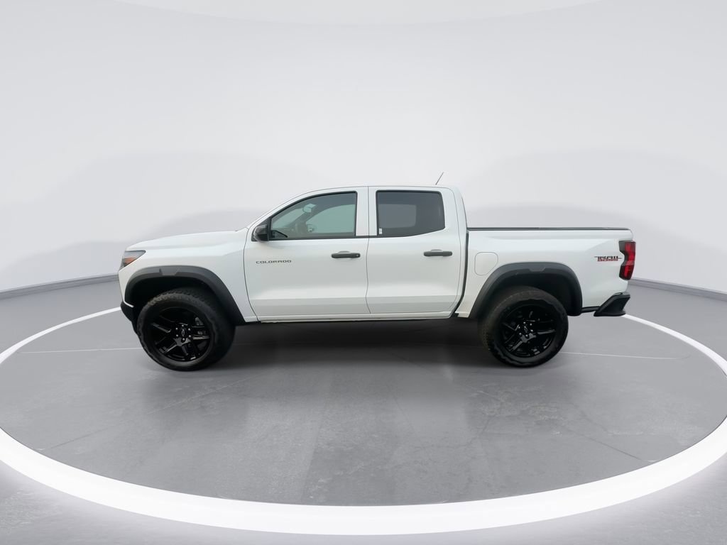 Used 2025 Chevrolet Colorado Trail Boss image 5