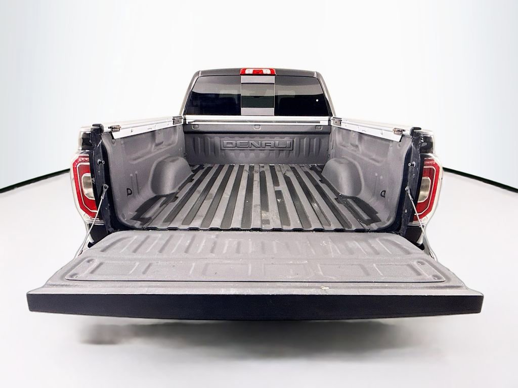 Used 2018 GMC Sierra 1500 Denali AWD/4WD image 28