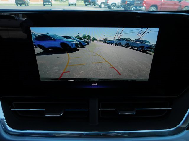 New 2025 Chevrolet Trax LT w/ Sunroof Package image 28