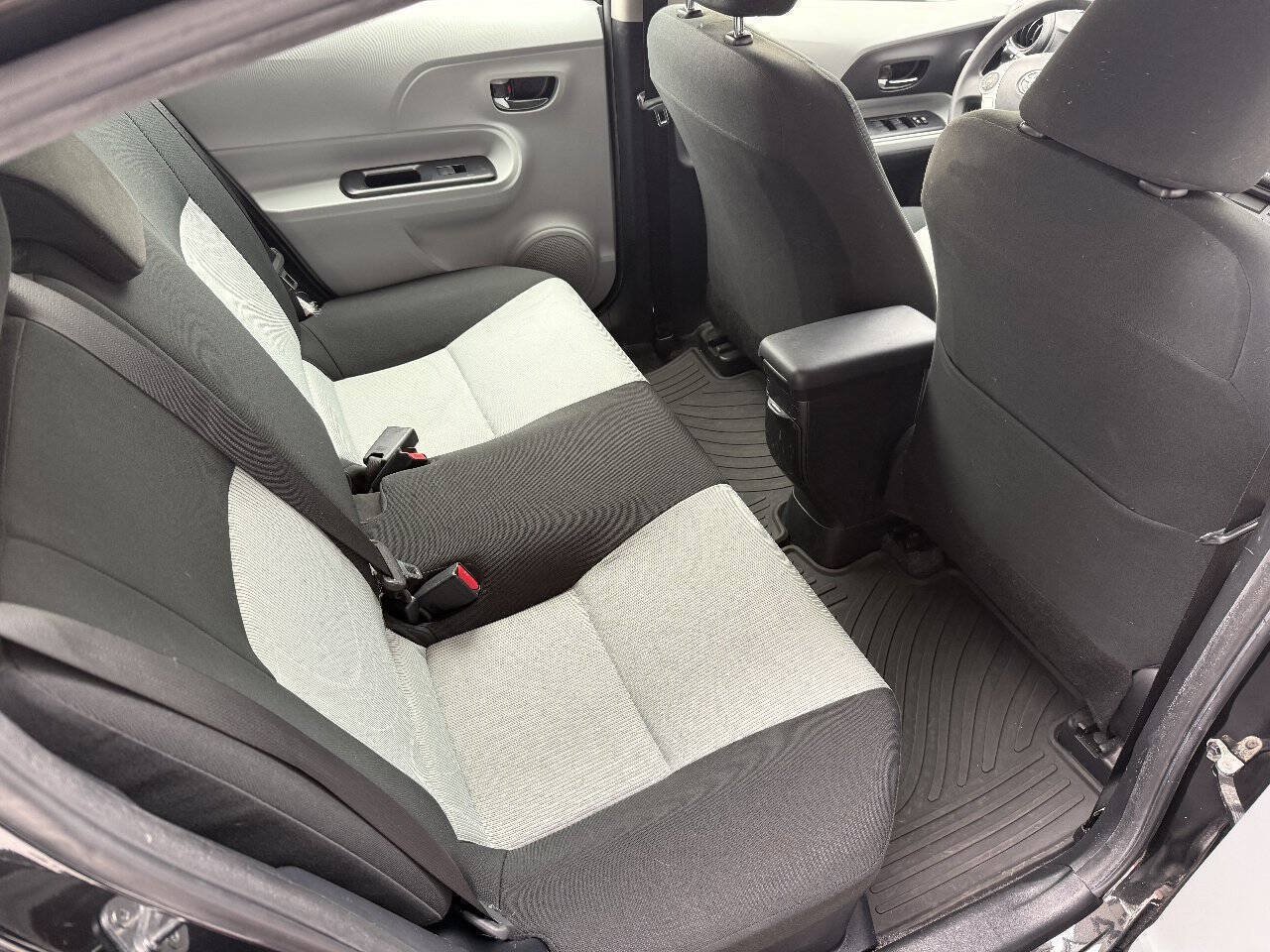 Used 2014 Toyota Prius C Two FWD image 38