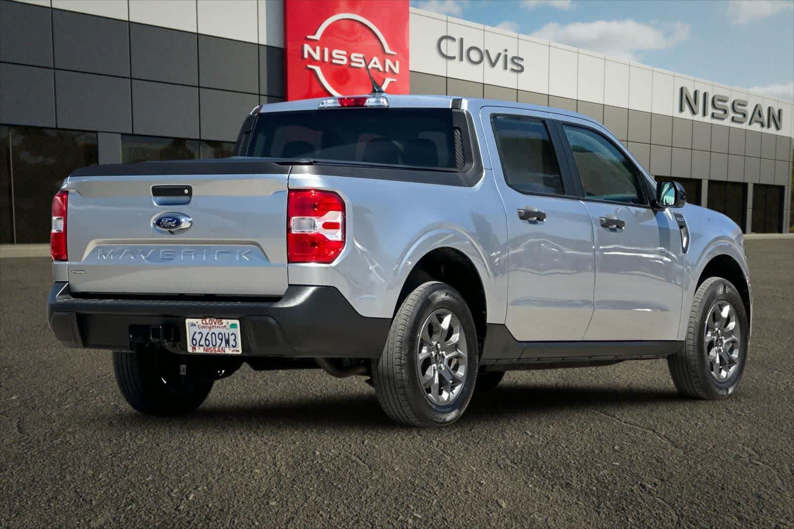 Used 2024 Ford Maverick XLT w/ XLT Luxury Package FWD image 3
