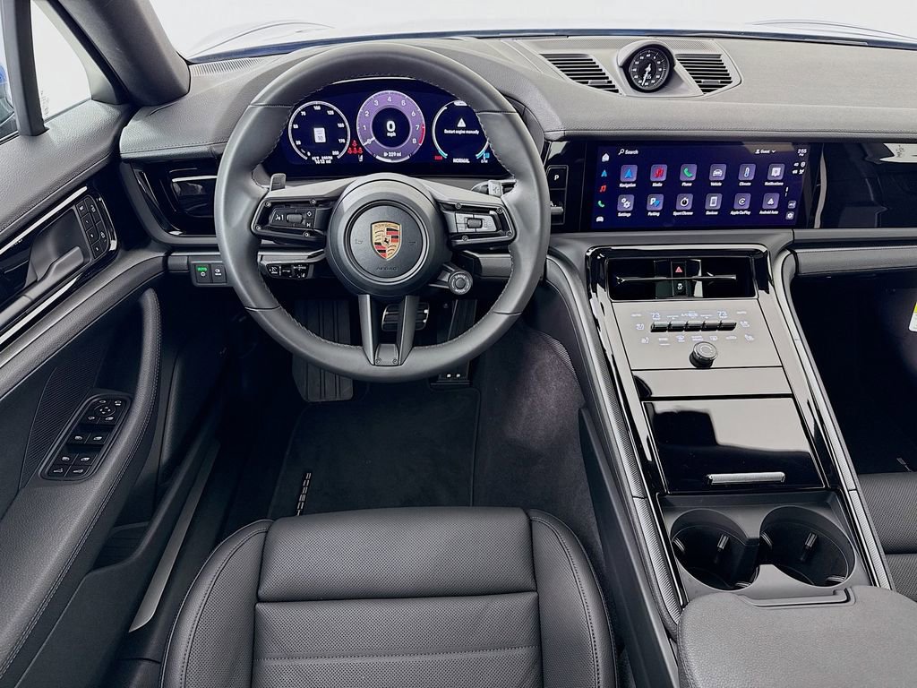 Certified 2025 Porsche Panamera image 25