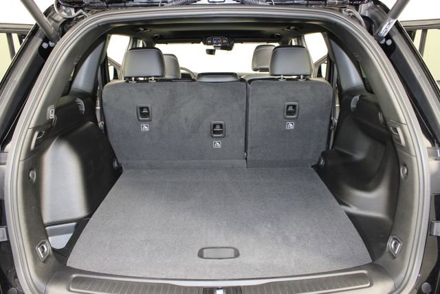 New 2026 Jeep Grand Cherokee Laredo image 19