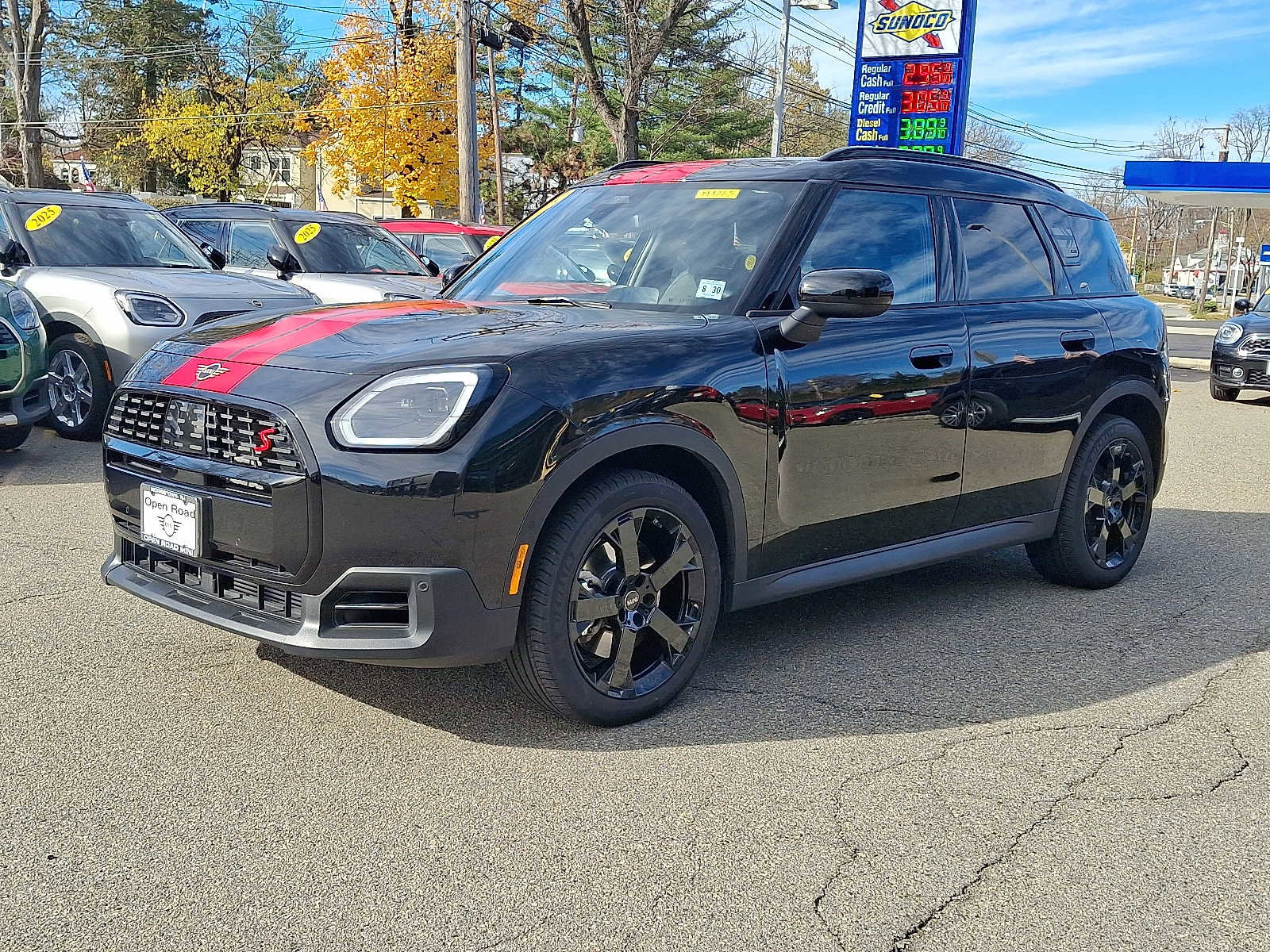 Used 2025 MINI Cooper Countryman S image 3