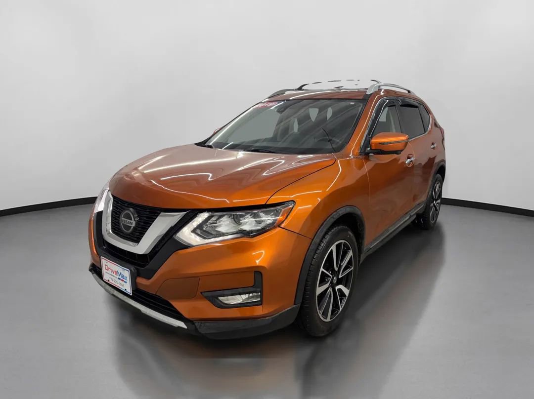 Used 2019 Nissan Rogue SL w/ Premium Package image 4