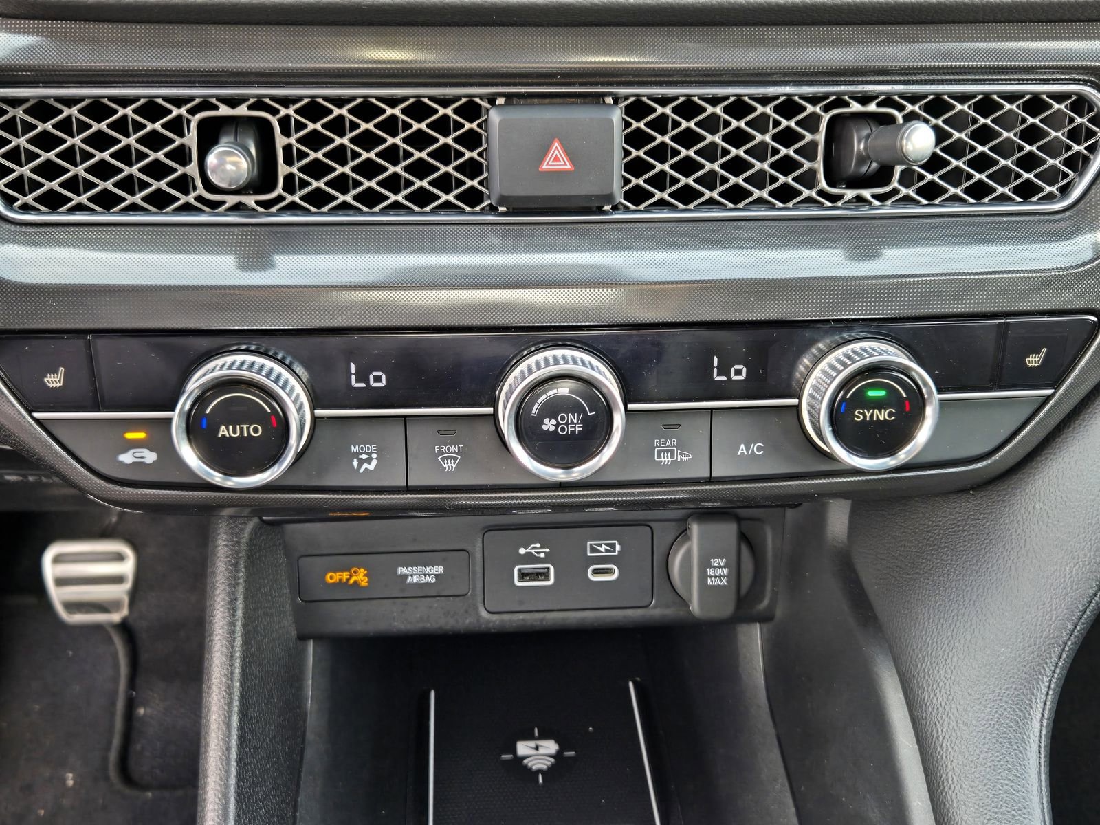 Used 2024 Acura Integra A-Spec image 18