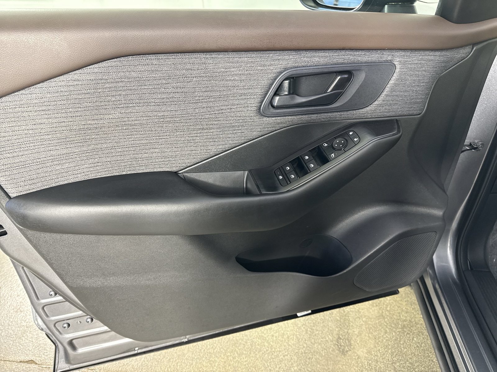 Certified 2023 Nissan Rogue S AWD/4WD image 21