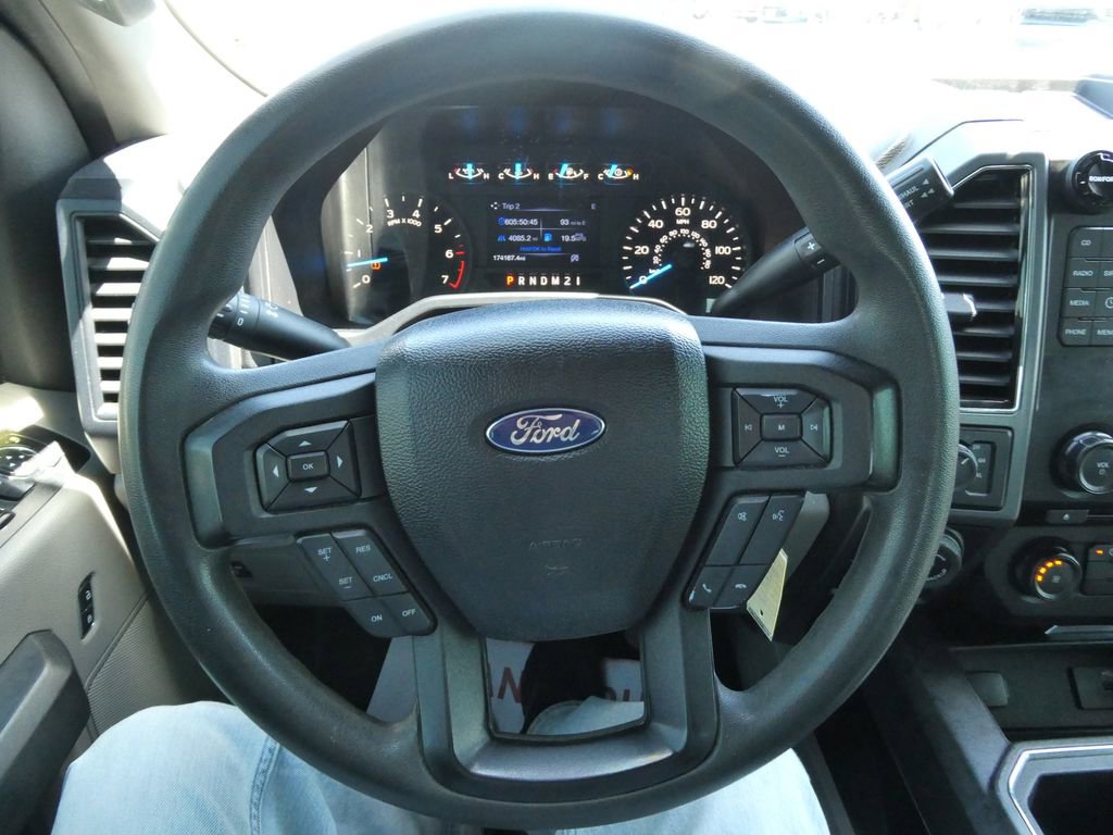 Used 2016 Ford F150 XL w/ Equipment Group 101A Mid AWD/4WD image 30