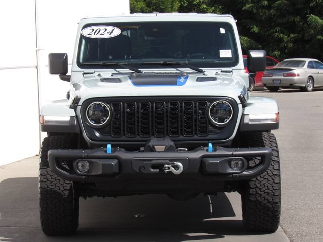 Used 2024 Jeep Wrangler Unlimited Rubicon 4xe AWD/4WD image 3