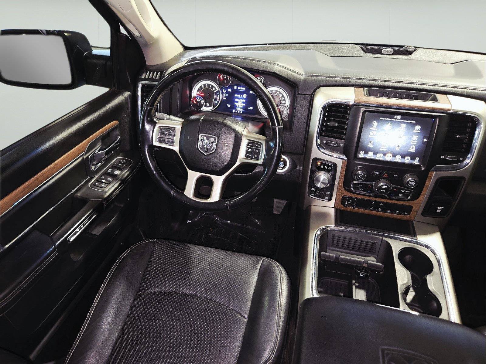 Used 2016 RAM 1500 Laramie w/ Convenience Group AWD/4WD image 41
