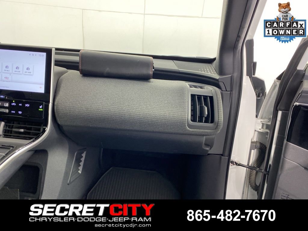 Used 2023 Toyota bZ4X XLE w/ Weather Package AWD/4WD image 33