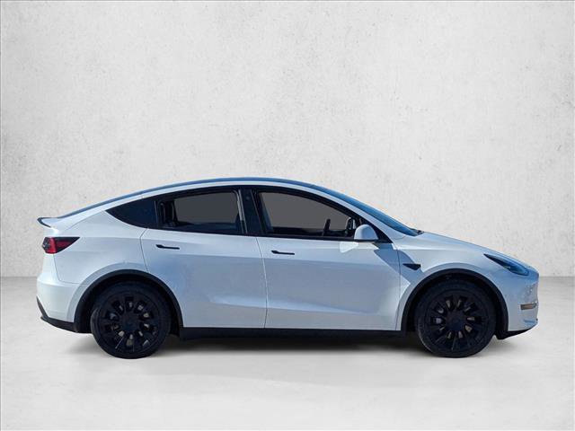 Used 2021 Tesla Model Y Long Range image 4