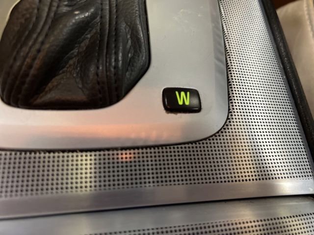 Used 2010 Volvo XC90 3.2 R-Design image 27