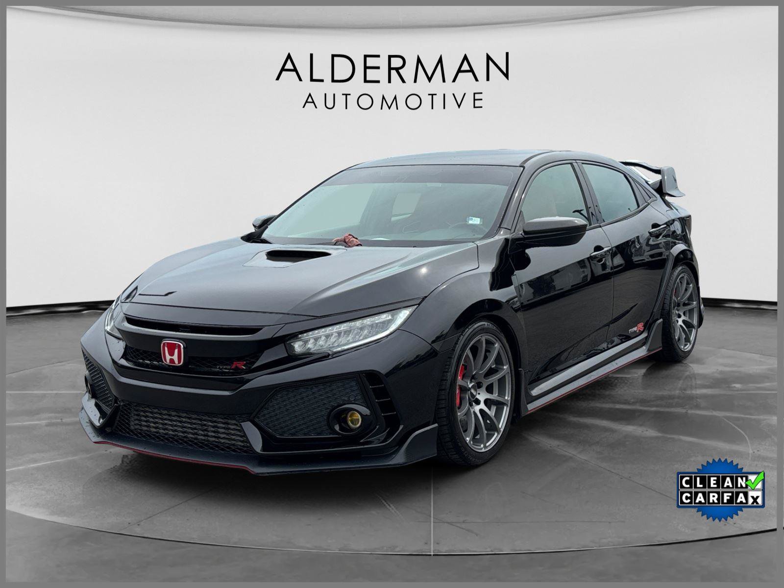 Used 2017 Honda Civic Type R image 1