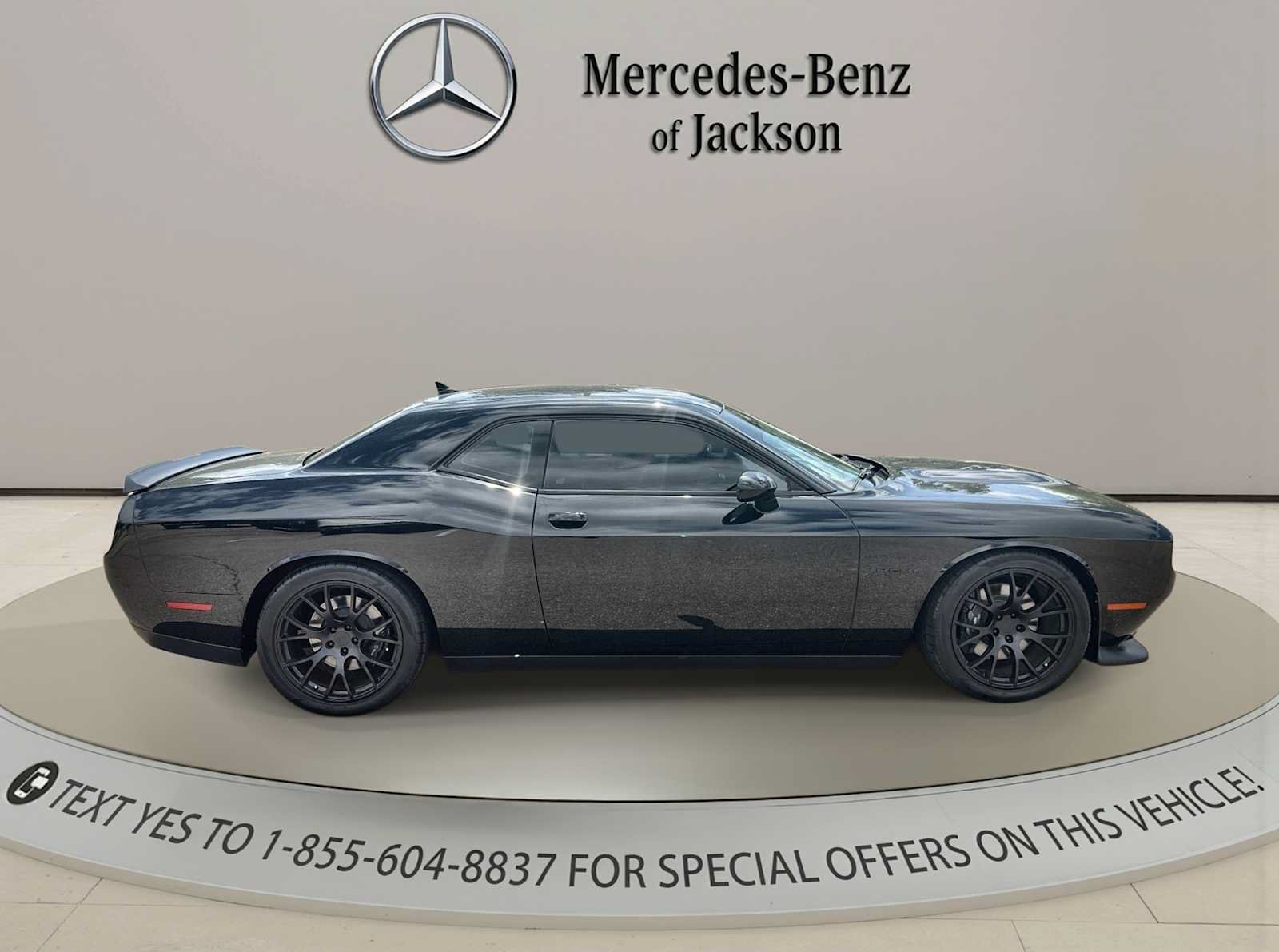 Used 2021 Dodge Challenger R/T w/ Performance Handling Group RWD image 9