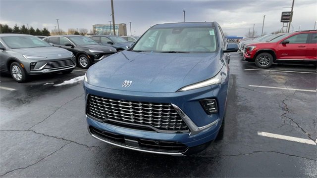 New 2026 Buick Enclave Avenir w/ Super Cruise Package image 5