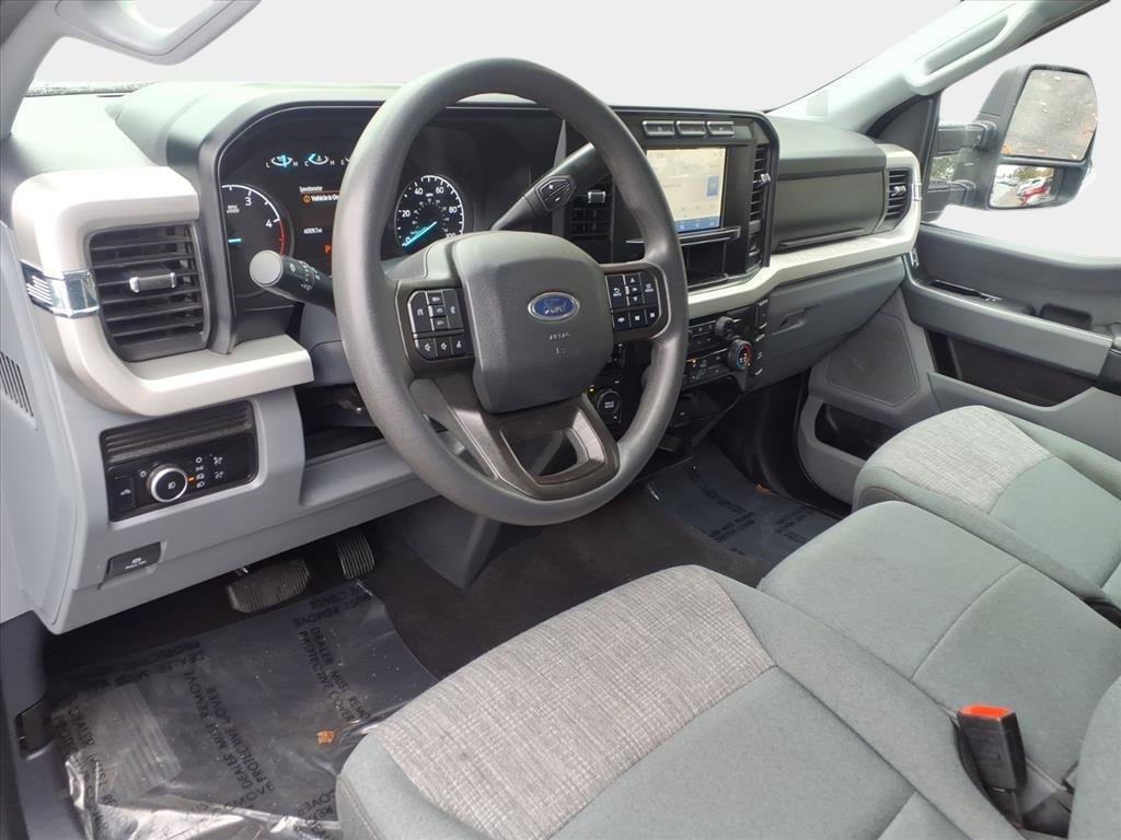 Used 2024 Ford F250 XLT image 9