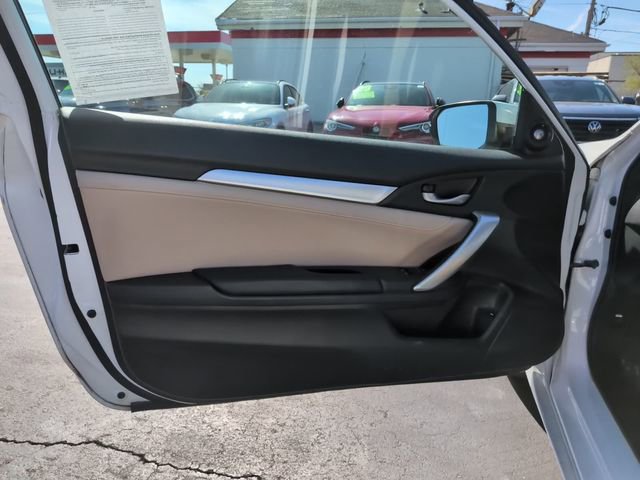 Used 2016 Honda Civic Touring image 13