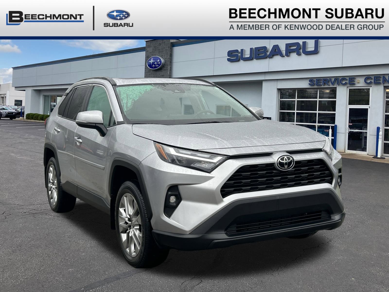 Used 2022 Toyota RAV4 XLE Premium image 1
