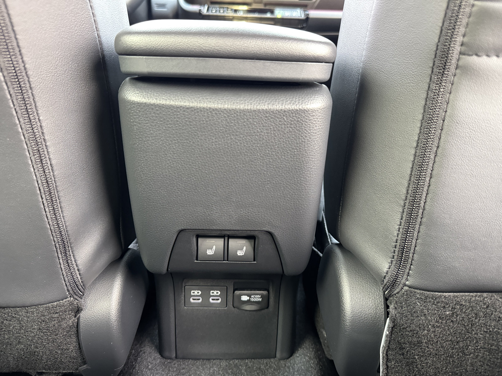 New 2026 Toyota Prius Plug-In Hybrid w/ Limited Premium Package FWD image 7