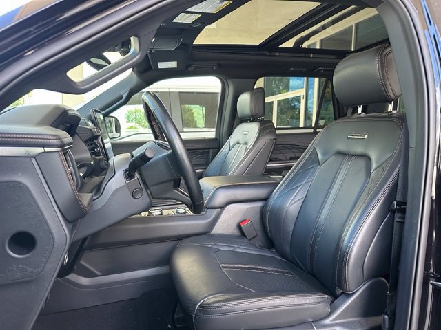 Certified 2024 Ford Expedition Platinum AWD/4WD image 15