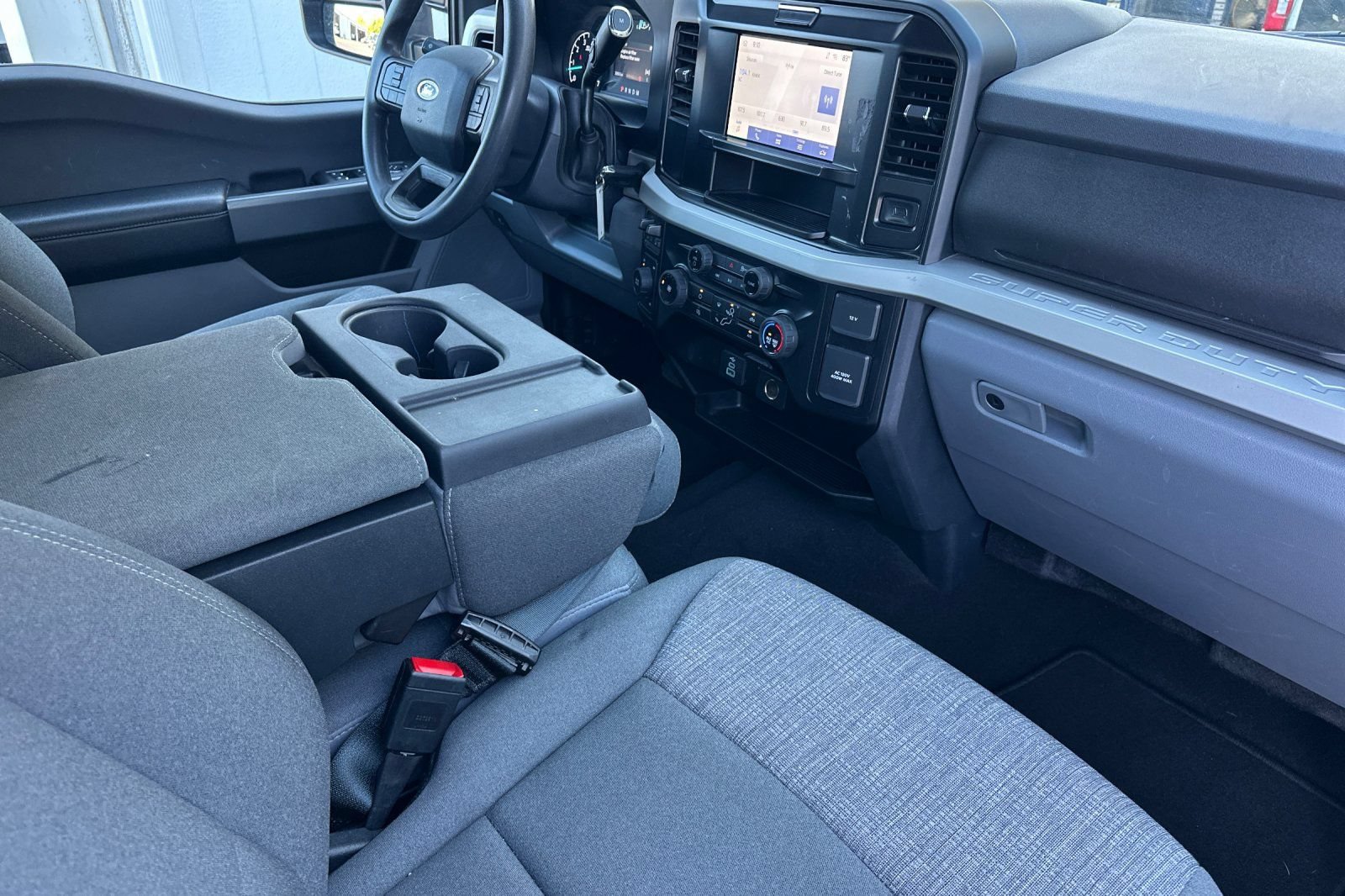 Used 2025 Ford F250 XLT AWD/4WD image 14