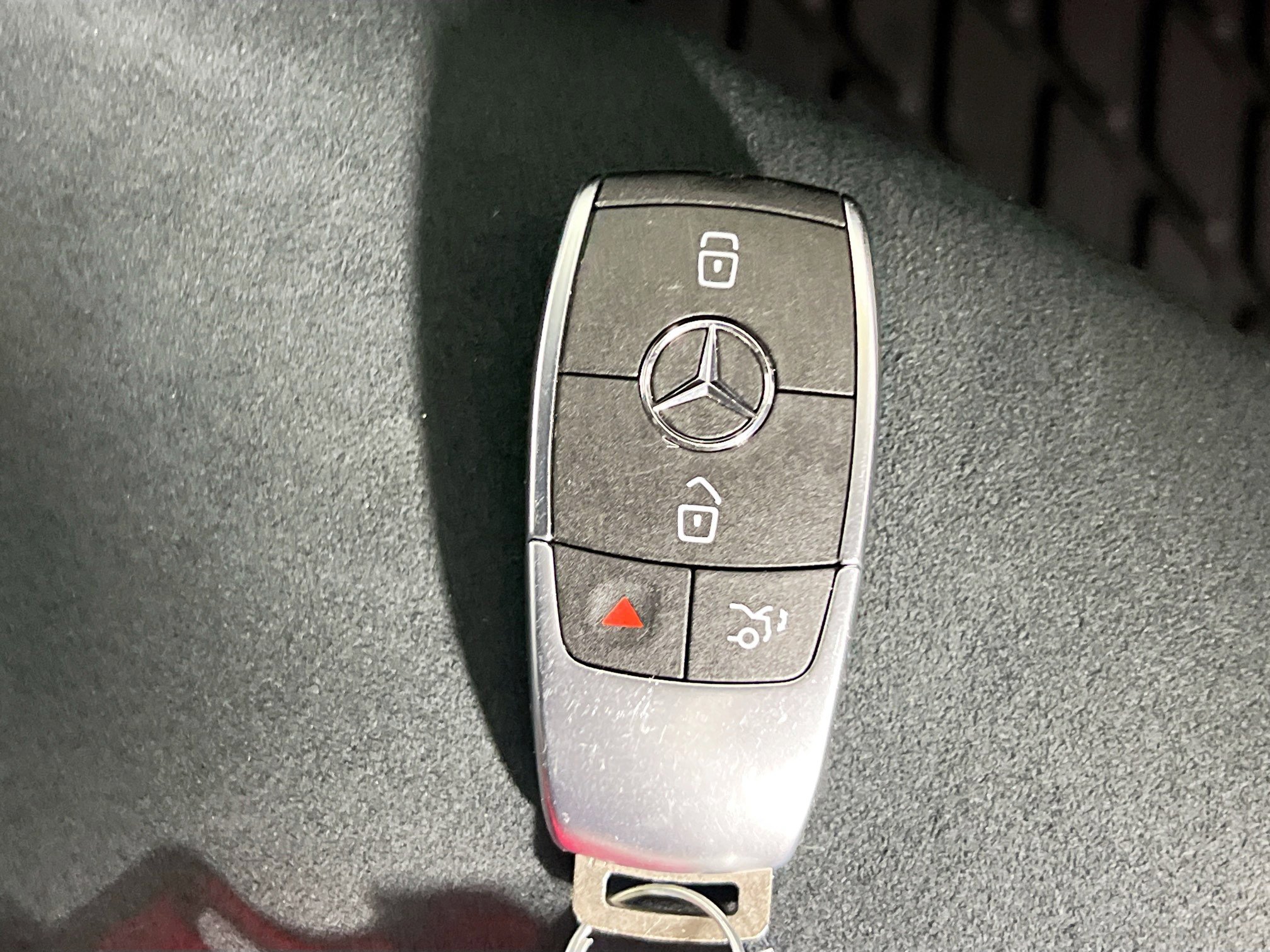 Used 2021 Mercedes-Benz GLB 250 image 36