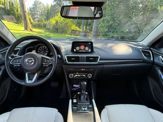 Used 2017 MAZDA MAZDA3 Grand Touring w/ Premium Equipment Package FWD image 17