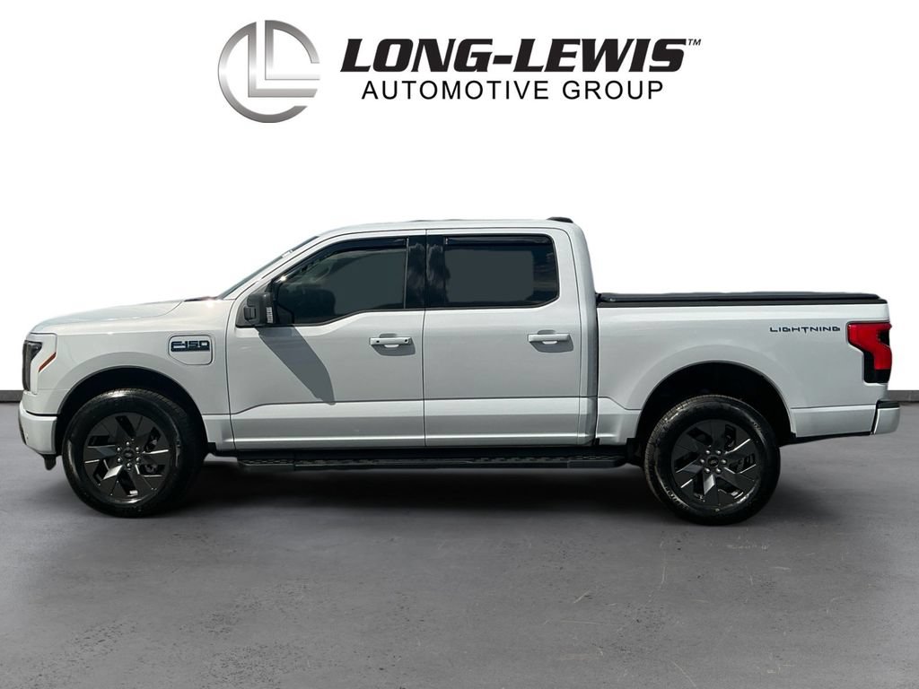 Used 2025 Ford F150 Lightning Flash AWD/4WD image 2