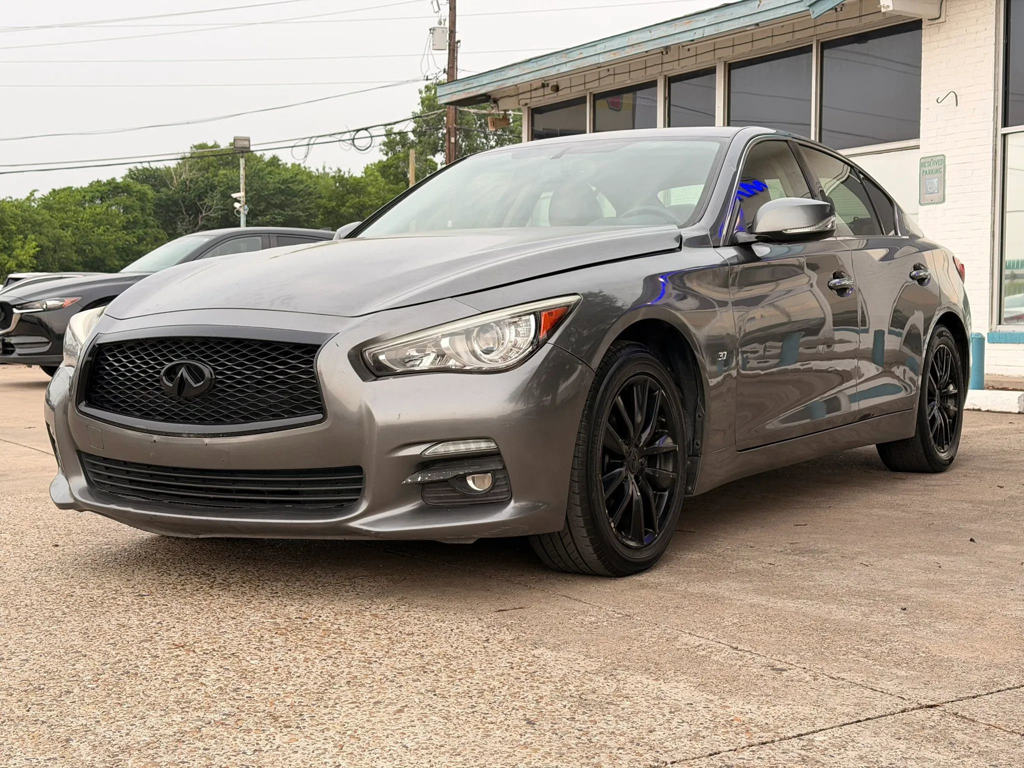 Used 2015 INFINITI Q50 Premium w/ Navigation Package AWD/4WD image 7