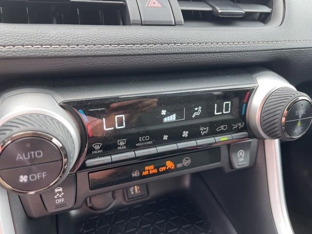 Certified 2025 Toyota RAV4 XLE image 26