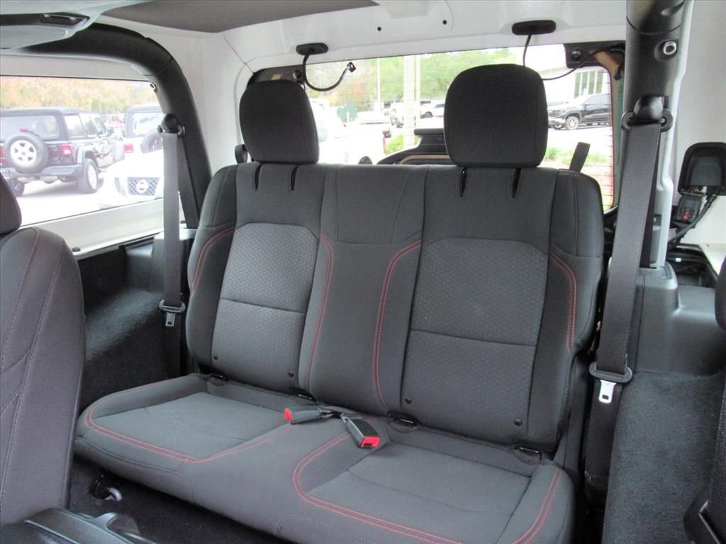 Used 2021 Jeep Wrangler Rubicon image 25