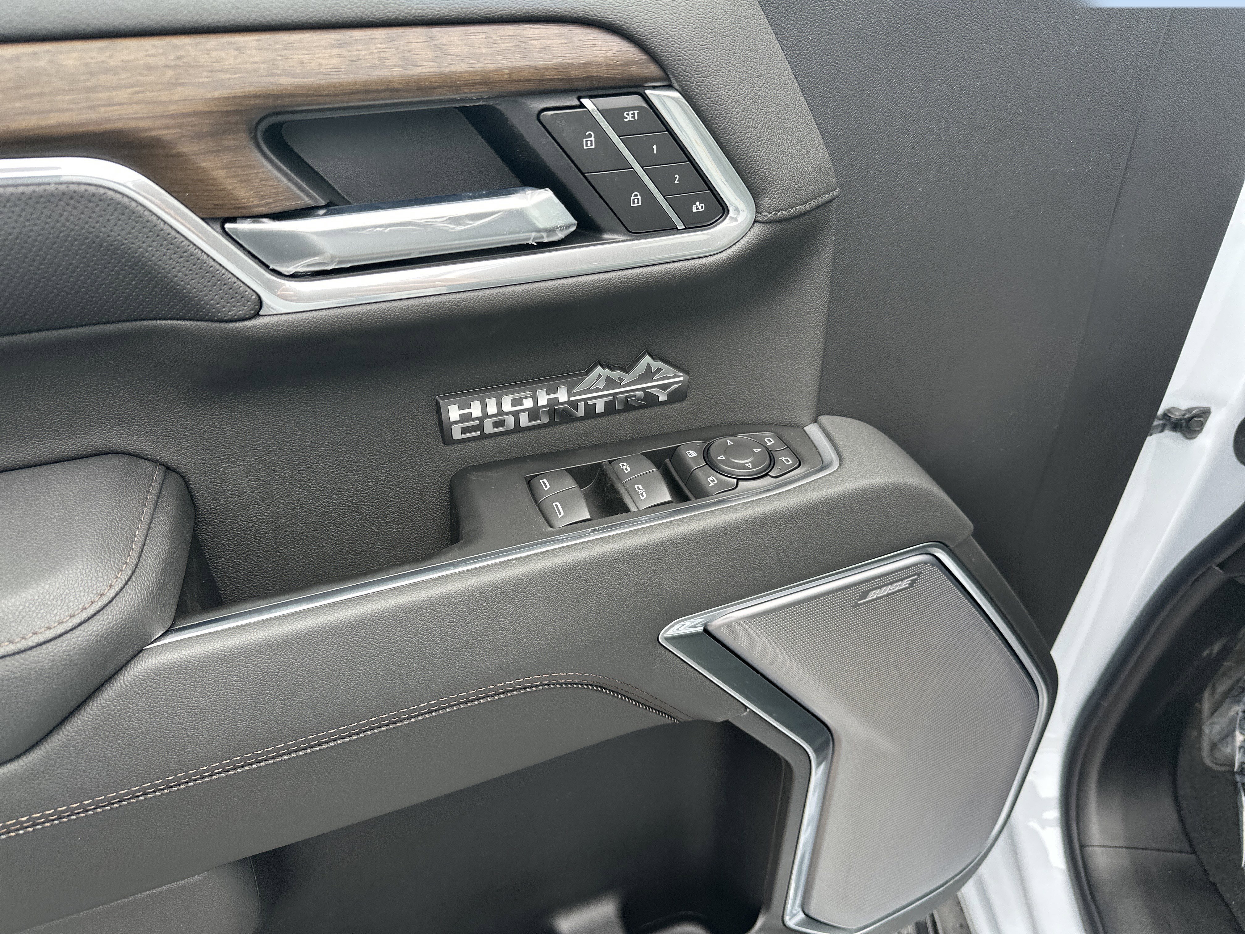 New 2026 Chevrolet Silverado 1500 High Country w/ High Country Premium Package image 11