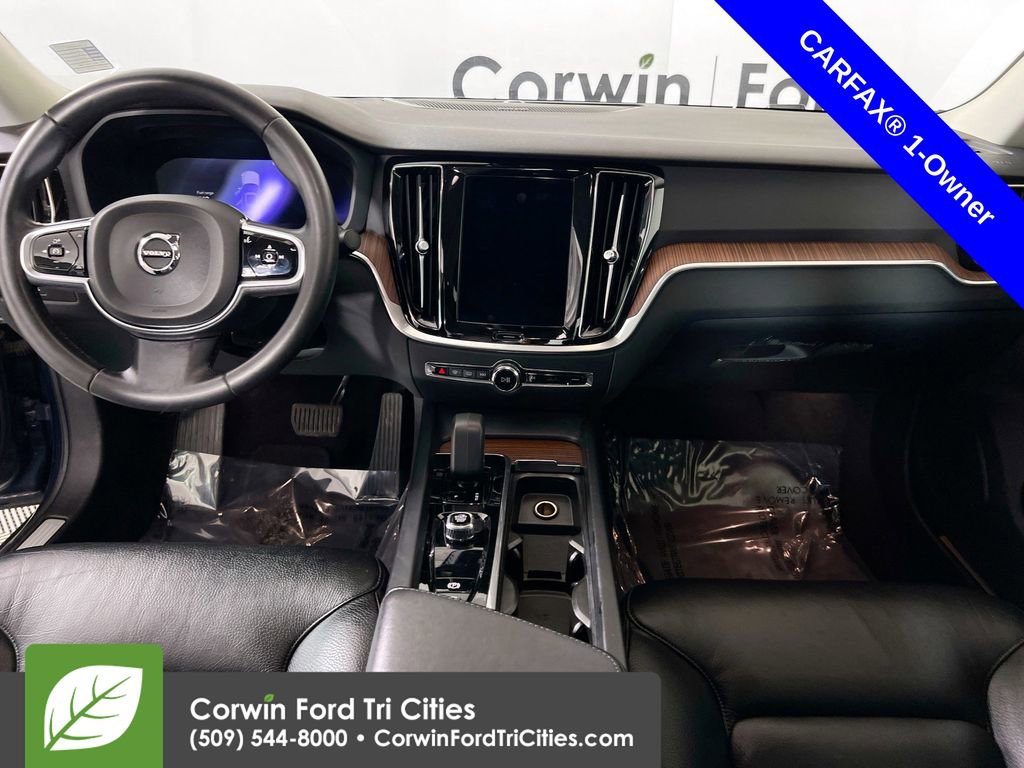 Used 2024 Volvo S60 B5 Plus image 6
