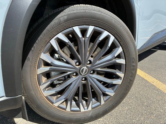 Certified 2025 Nissan Rogue SL w/ Tech Package AWD/4WD image 10