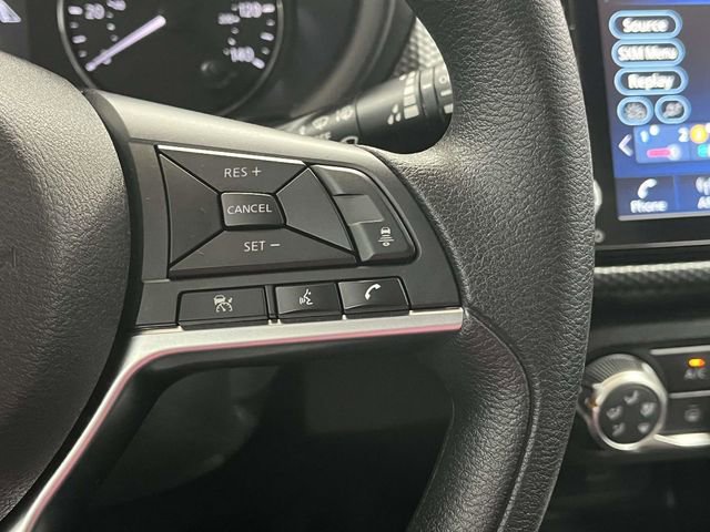 Used 2024 Nissan Kicks SV image 28