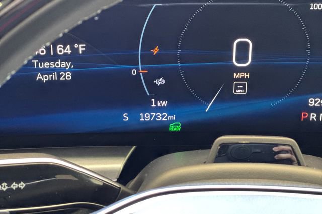 Certified 2024 Cadillac Lyriq Sport AWD/4WD image 27