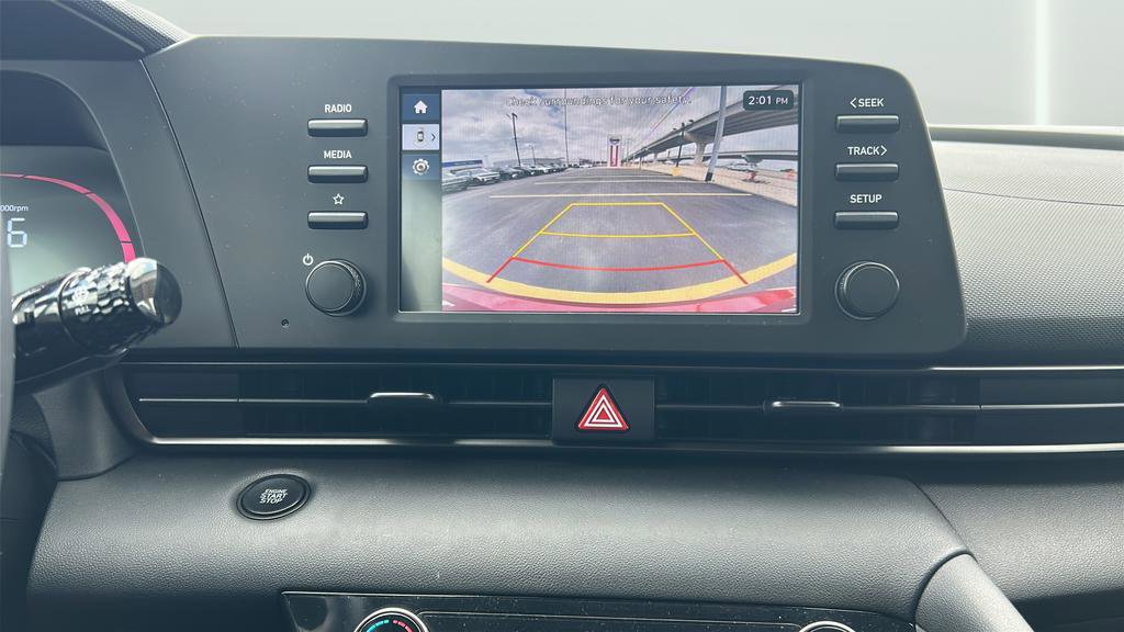 Used 2025 Hyundai Elantra Sport FWD image 20